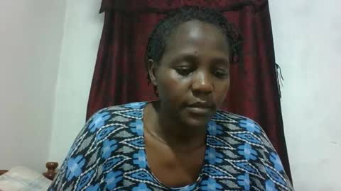 sandra online show from November 2025 08:02:01 PM