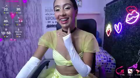 sandra  online show from July 2026 10:34:02 PM