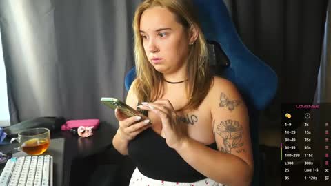 sandra sw and bigmen  Give our more pleasurePVT IS OPEN online show from May 2026 07:15:02 AM