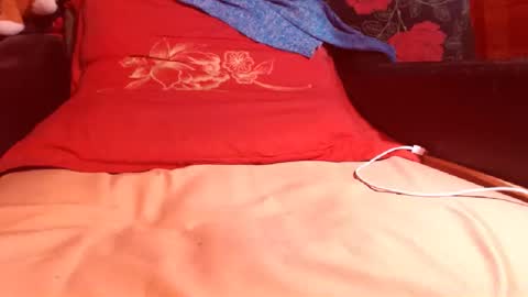 Snapshot of sandrabenet chatting on November 2025 07:05:02 PM Sandra online show from November 2025 07:05:02 PM