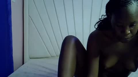 Sandy online show from December 2024 04:04:02 PM