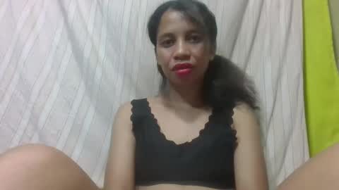 sandrinah788632 online show from November 2025 02:52:02 PM