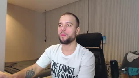 DeAlex online show from February 2025 11:00:02 AM