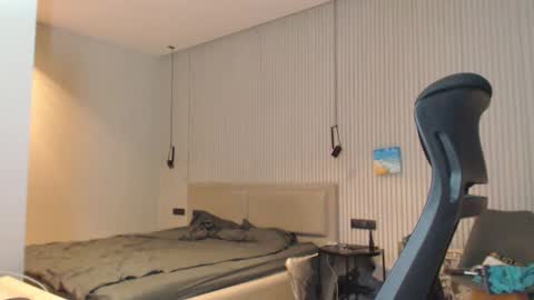 DeAlex online show from February 2025 03:41:02 PM