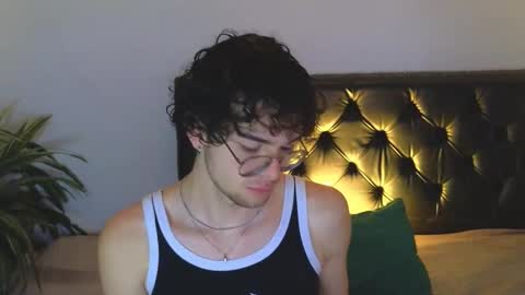 sandro_vitali online show from October 2025 06:00:01 AM