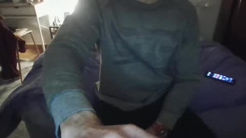 sandro online show from February 2026 08:18:01 PM