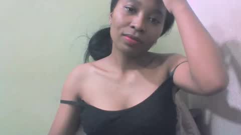 Snapshot of sandy735579 chatting on April 2026 07:22:01 AM sandy735579 online show from April 2026 07:22:01 AM