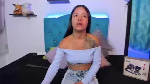 Sandy online show from March 2026 09:51:01 PM