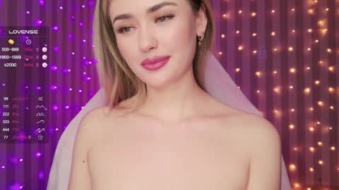 Sandy online show from February 2025 07:23:01 AM