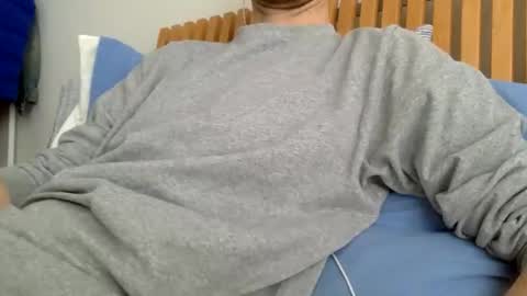 Snapshot of sansha1305 chatting on February 2026 04:36:02 PM sansha1305 online show from February 2026 04:36:02 PM