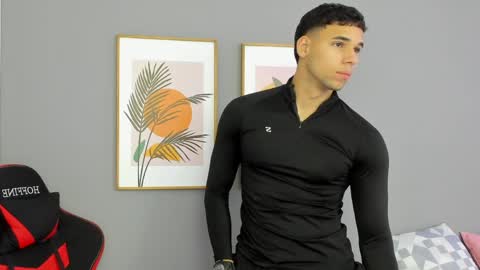 Maximo Santana online show from May 2026 12:44:01 PM