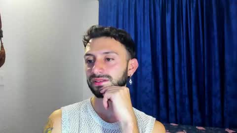 Snapshot of santi_mateo chatting on June 2026 12:57:02 AM Santi online show from June 2026 12:57:02 AM