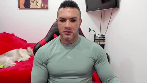 Snapshot of santi_pastori chatting on October 2025 06:38:02 PM santi_pastori online show from October 2025 06:38:02 PM