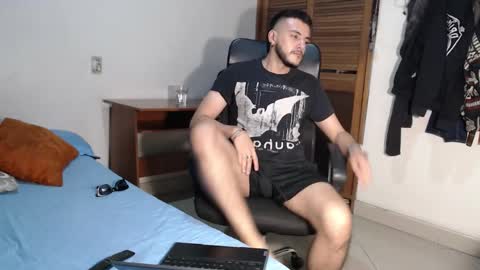 santiexxx online show from October 2025 03:29:02 AM