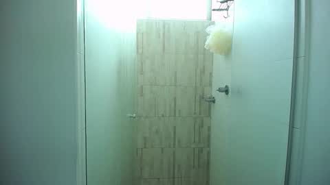 Santii online show from December 2024 12:23:02 PM