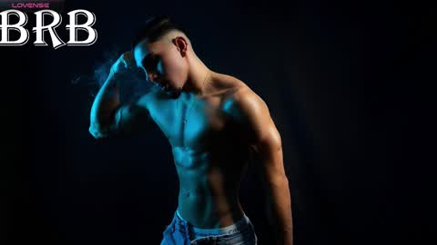 Santiago Seans online show from March 2026 04:01:01 PM