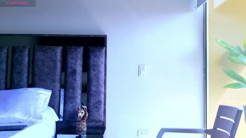 Snapshot of santin_seans chatting on April 2026 02:26:01 PM Santiago Seans online show from April 2026 02:26:01 PM