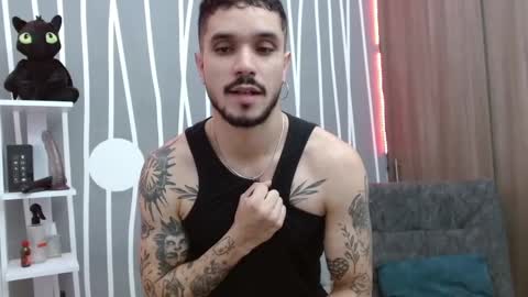 Snapshot of santti_torres chatting on September 2025 03:10:02 AM Santy Torres online show from September 2025 03:10:02 AM