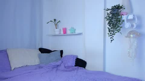 kitty online show from February 2026 12:00:02 AM