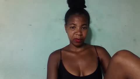 sanyah0123 online show from November 2025 01:48:02 PM