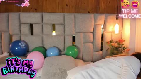 Saori  online show from March 2025 12:05:02 PM