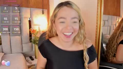 Saori  online show from September 2025 12:54:01 PM