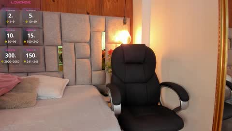 Saori  online show from October 2025 11:31:01 AM