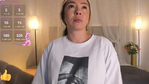 Snapshot of saori_newman chatting on June 2026 11:34:01 AM Saori online show from June 2026 11:34:01 AM