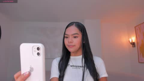 Snapshot of saphirajames chatting on May 2026 02:31:01 AM Saphira James online show from May 2026 02:31:01 AM