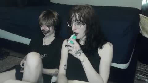 Snapshot of sapphicvoid chatting on March 2025 02:20:01 AM Jade online show from March 2025 02:20:01 AM