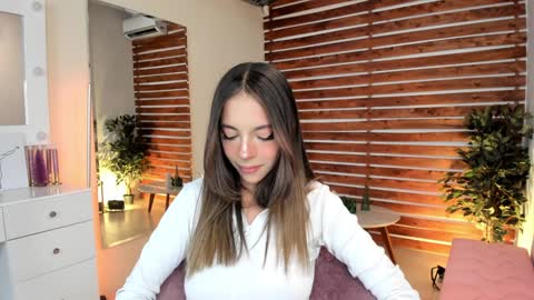 Valerin online show from January 2025 10:02:01 PM