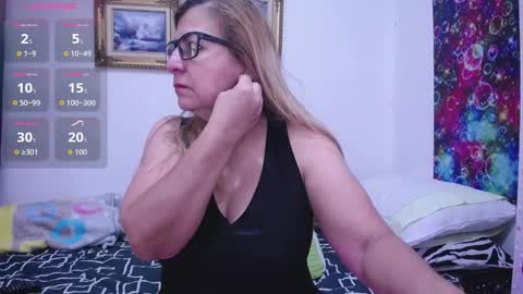 Snapshot of sara211 chatting on November 2025 11:53:02 AM sara online show from November 2025 11:53:02 AM