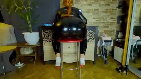 sara  foxy online show from February 2026 03:18:02 AM