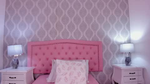 Snapshot of sara__williams chatting on January 2025 03:29:02 AM Sara online show from January 2025 03:29:02 AM