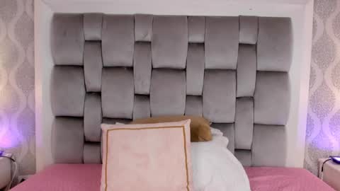 Snapshot of sara__williams chatting on February 2025 03:34:02 AM Sara online show from February 2025 03:34:02 AM