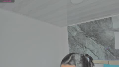 sara allenx online show from February 2025 07:23:02 PM