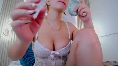 Snapshot of sara_angeelss chatting on June 2026 06:07:01 AM Sara... online show from June 2026 06:07:01 AM
