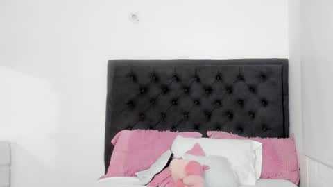 sara online show from January 2025 04:16:02 AM