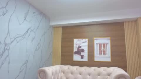 Snapshot of sara_lopez_s chatting on April 2026 01:48:02 PM Sara online show from April 2026 01:48:02 PM