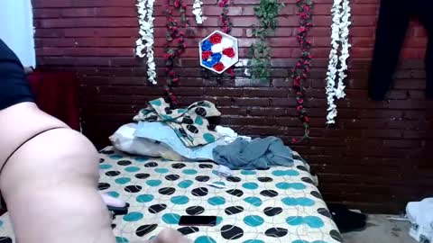 Snapshot of sara_love43 chatting on February 2025 03:31:02 AM Sara love online show from February 2025 03:31:02 AM