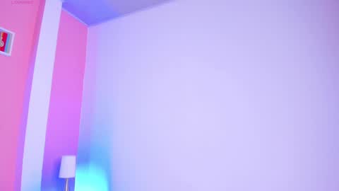 Sara  online show from January 2025 11:33:01 PM