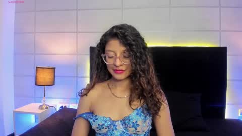 Sara  online show from October 2025 08:50:01 PM