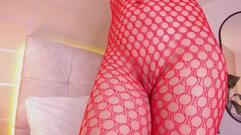 Sara  online show from February 2026 05:00:02 PM