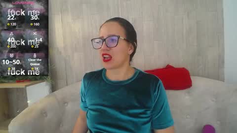 Snapshot of sara_marrisson chatting on April 2026 07:50:02 PM Sara online show from April 2026 07:50:02 PM