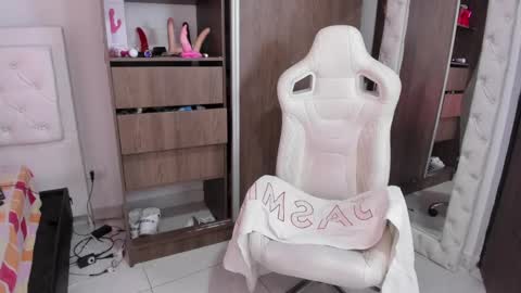 sara online show from January 2025 09:40:02 PM