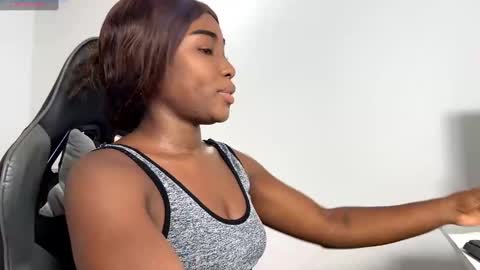 Sara online show from December 2024 11:30:01 PM