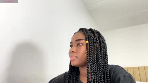 Sara online show from September 2025 01:34:02 PM