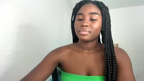 Sara online show from September 2025 09:20:01 PM