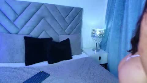 sara_owens7 online show from October 2025 01:47:02 AM