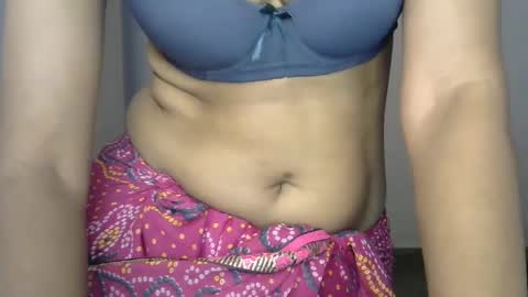 Snapshot of sara_shrma chatting on December 2024 06:39:01 AM sara online show from December 2024 06:39:01 AM